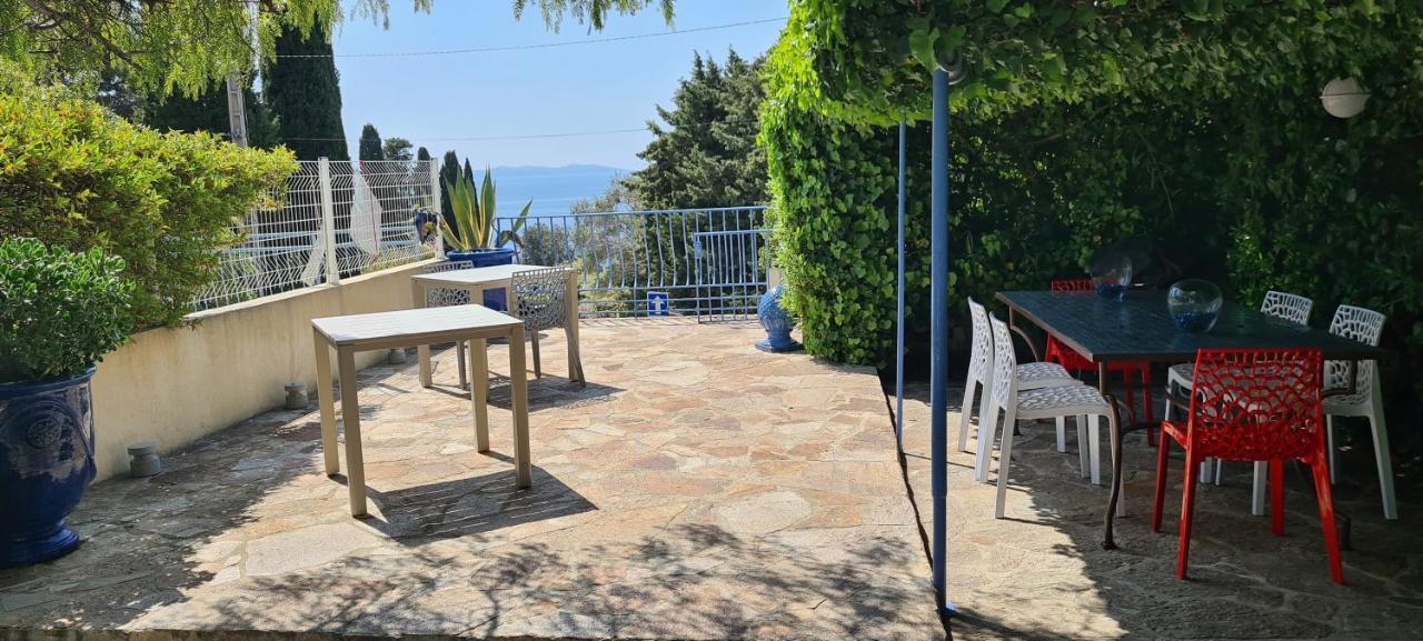 Villa Adriandre Rayol-Canadel-sur-Mer Exterior photo